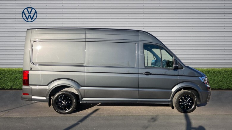 Volkswagen Crafter Cr35 Mwb Diesel Fwd 2.0 TDI 140PS Commerce Plus High Roof Van